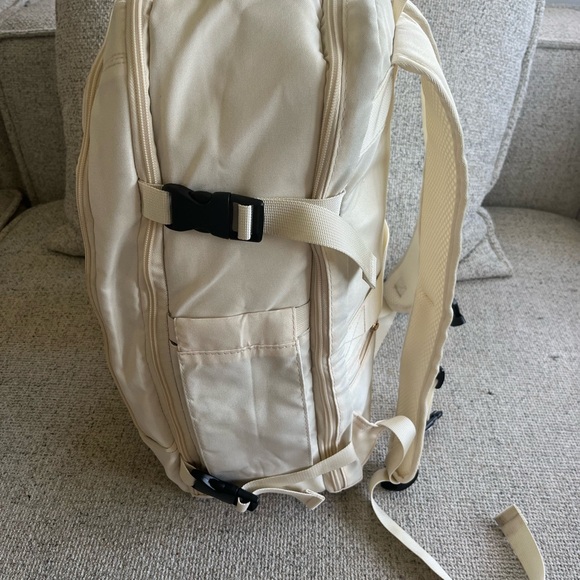 Elegant Cream Backpack - Picture 3 of 15